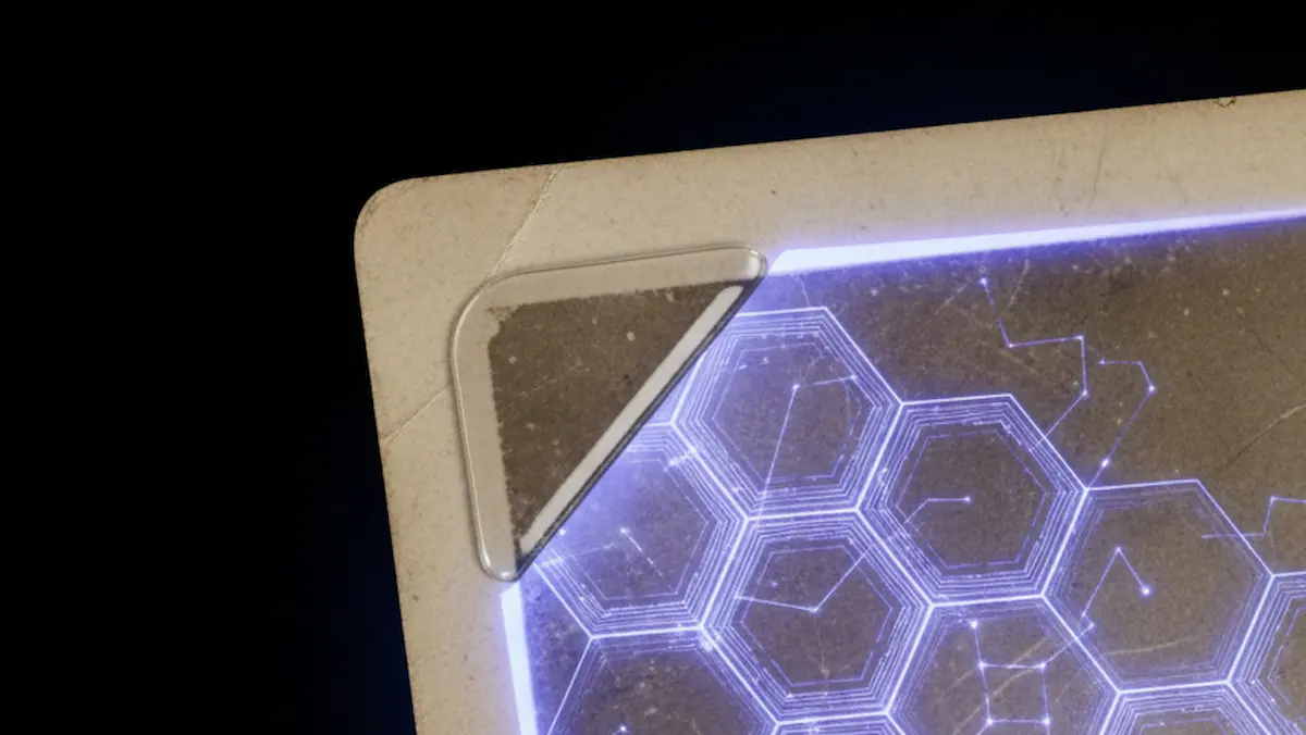 Une image conceptuelle d'un coin de photo créant un bouclier protecteur autour d'une photographie vintage, symbolisant comment il fournit une sécurité archivistique.